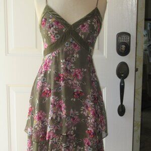 WHBM Velvet-Trimmed Spaghetti-strap Green Floral Fit Flare Dress Size 6